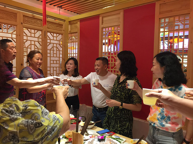 麻辣小天府 | 市井火锅加盟 第5张